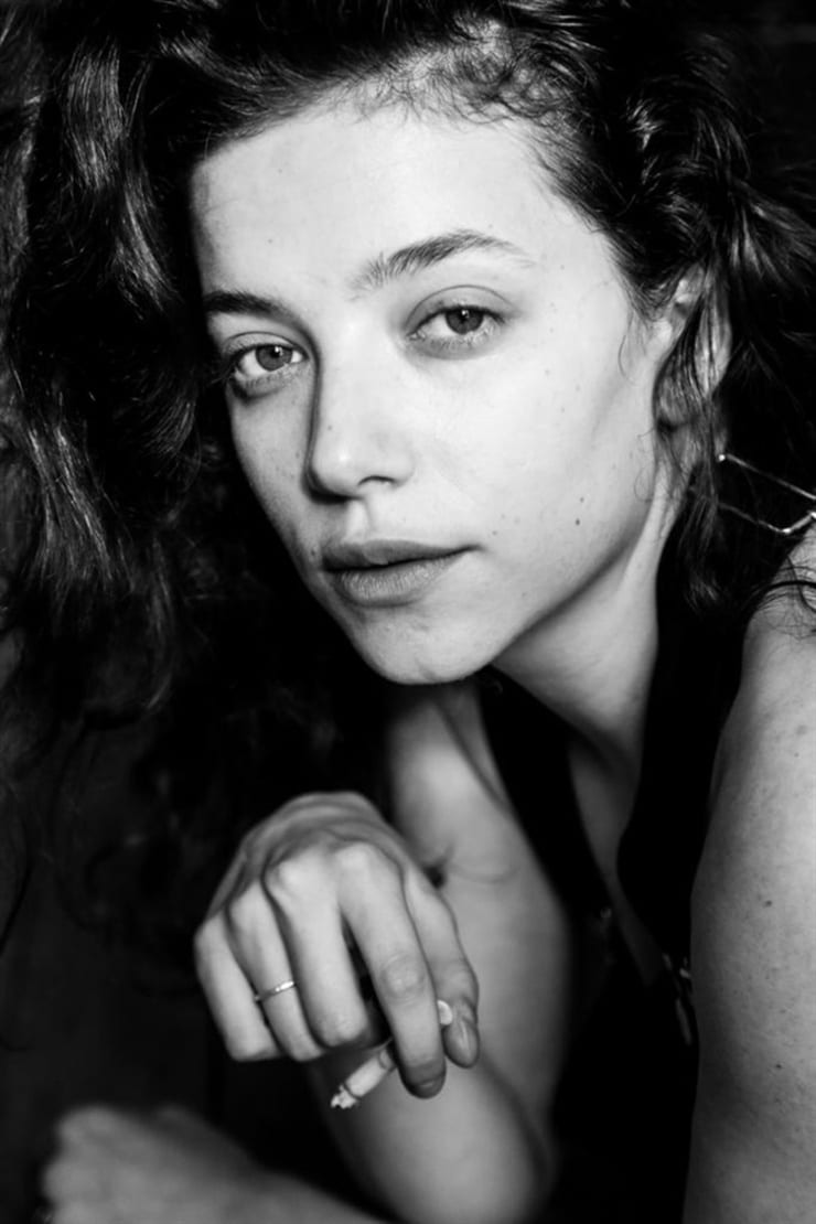 Zoé Adjani