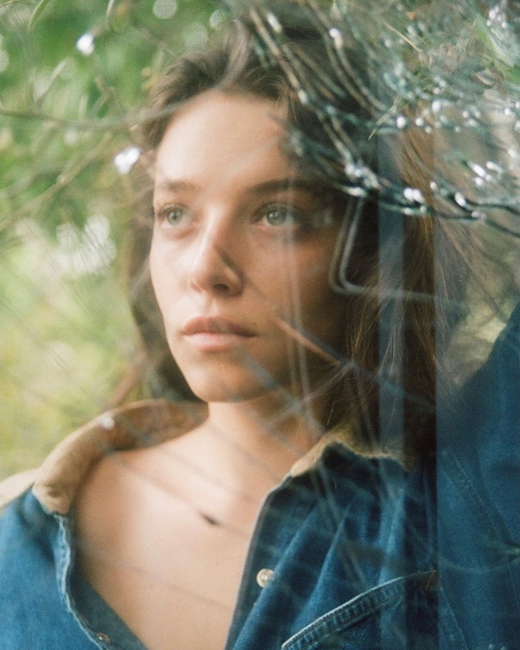 Zoé Adjani