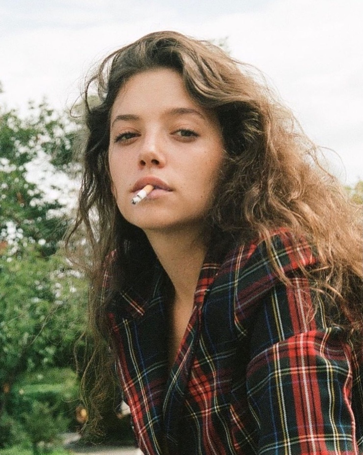 Zoé Adjani
