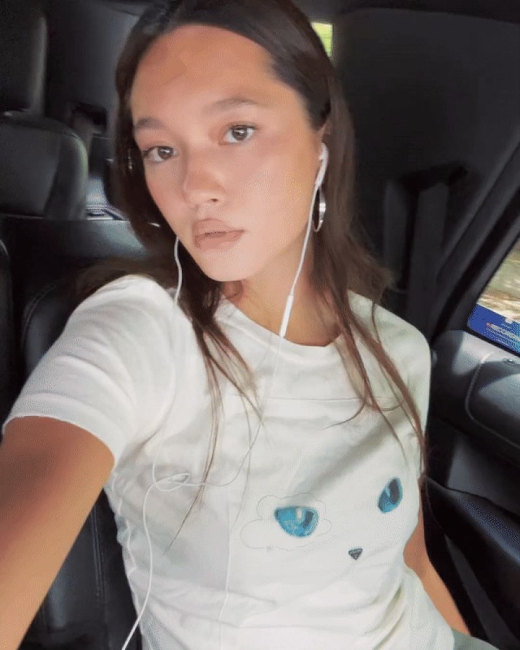 Lily Chee Lily Chee