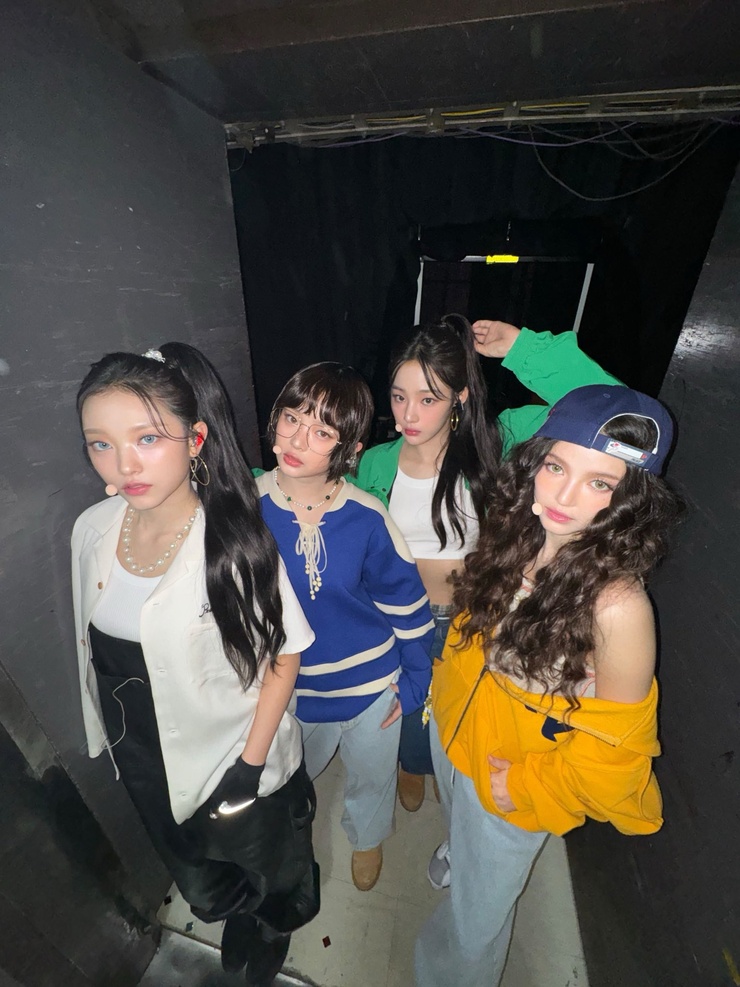 NewJeans