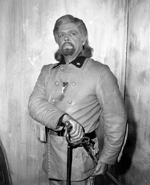 Pat Hingle