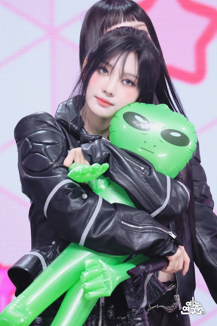Yizhuo Ning