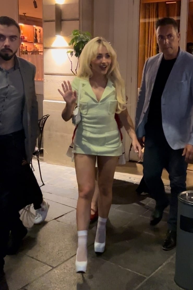 Sabrina Carpenter Sabrina Carpenter