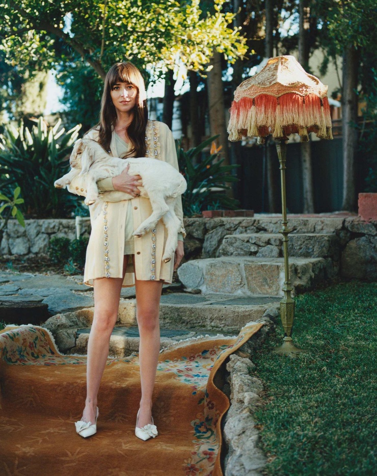 Dakota Johnson