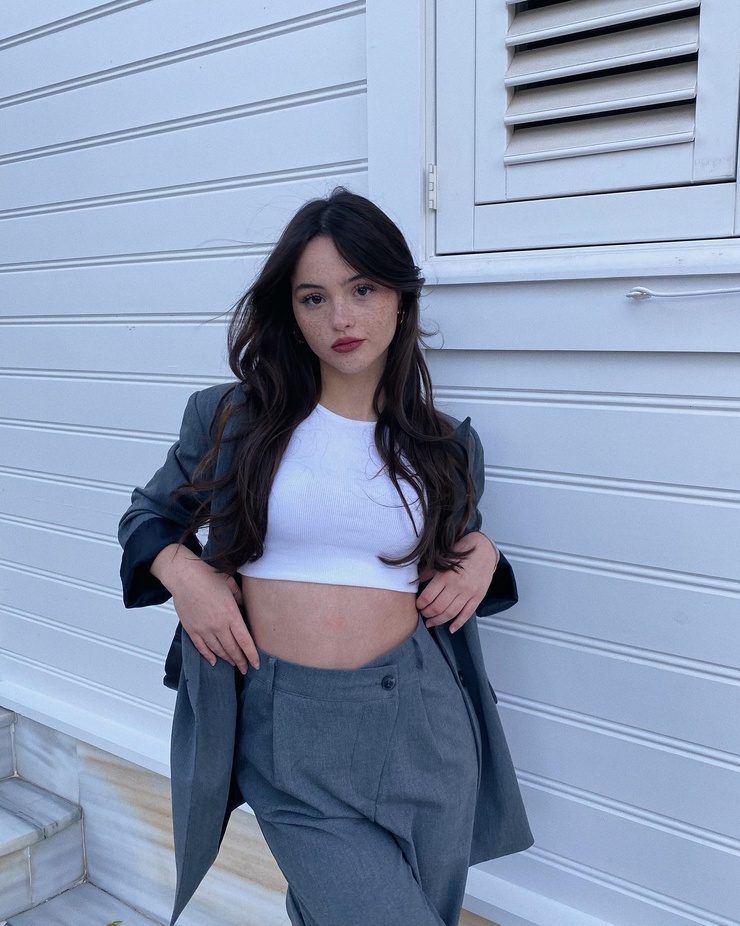 Derya Pinar Ak
