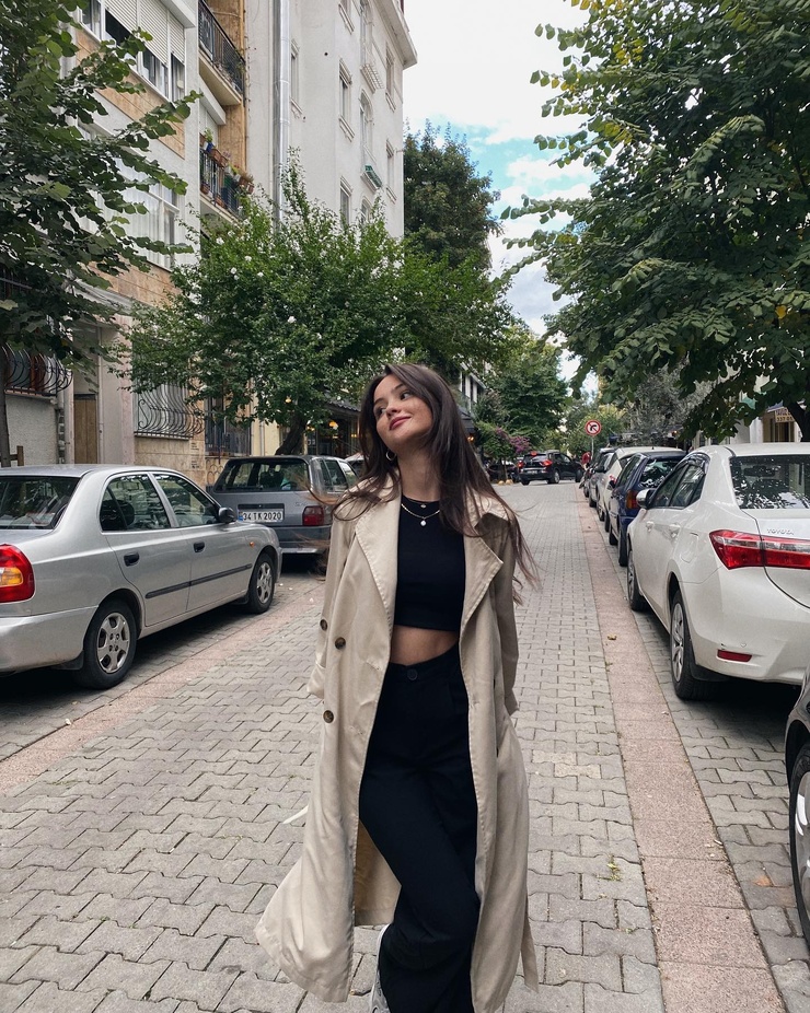 Derya Pinar Ak