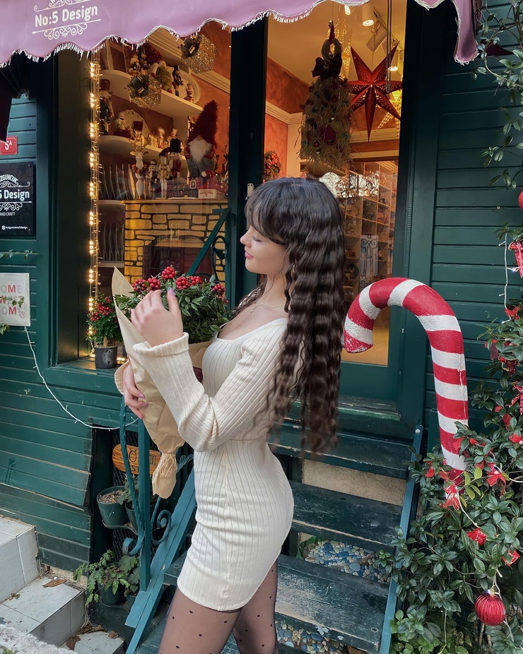 Derya Pinar Ak