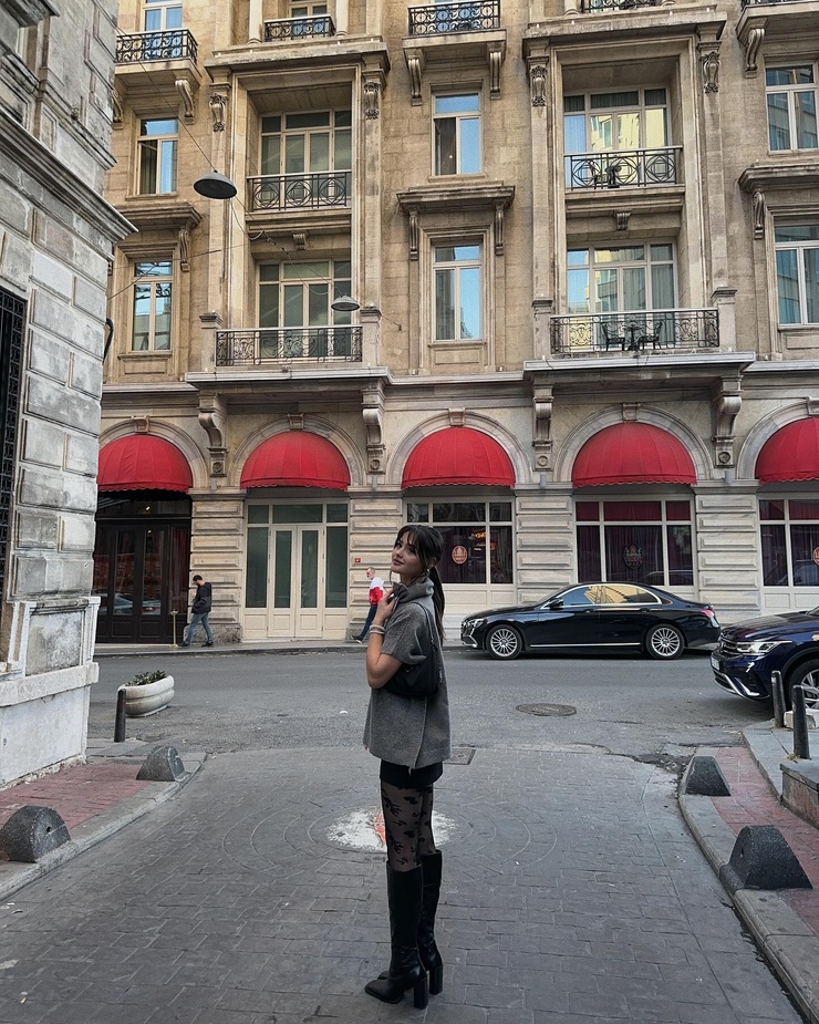 Derya Pinar Ak