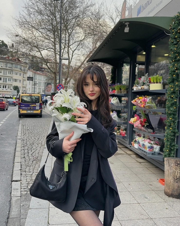 Derya Pinar Ak