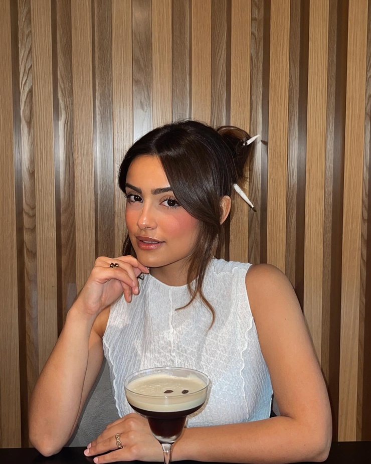 Claire Burgos