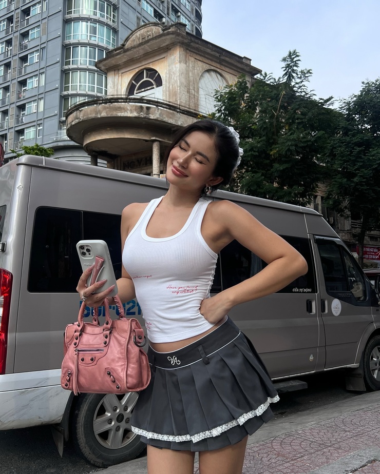 Mie Nguyen Mie Nguyen