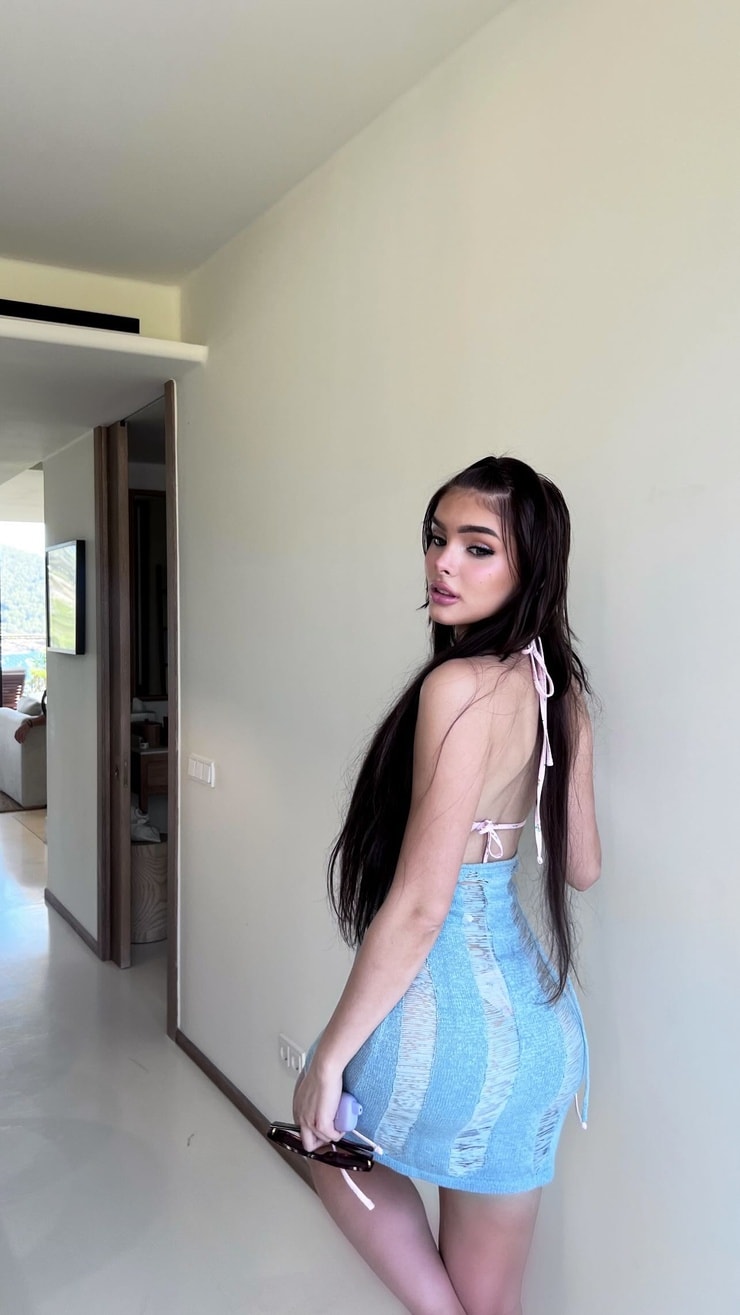 Brighton Sharbino Brighton Sharbino