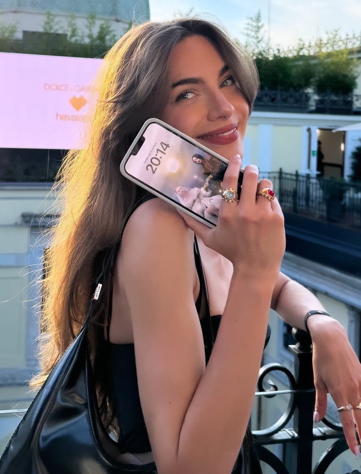 MARA LAFONTAN