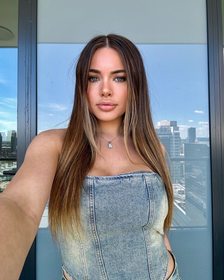 Kendra Rowe