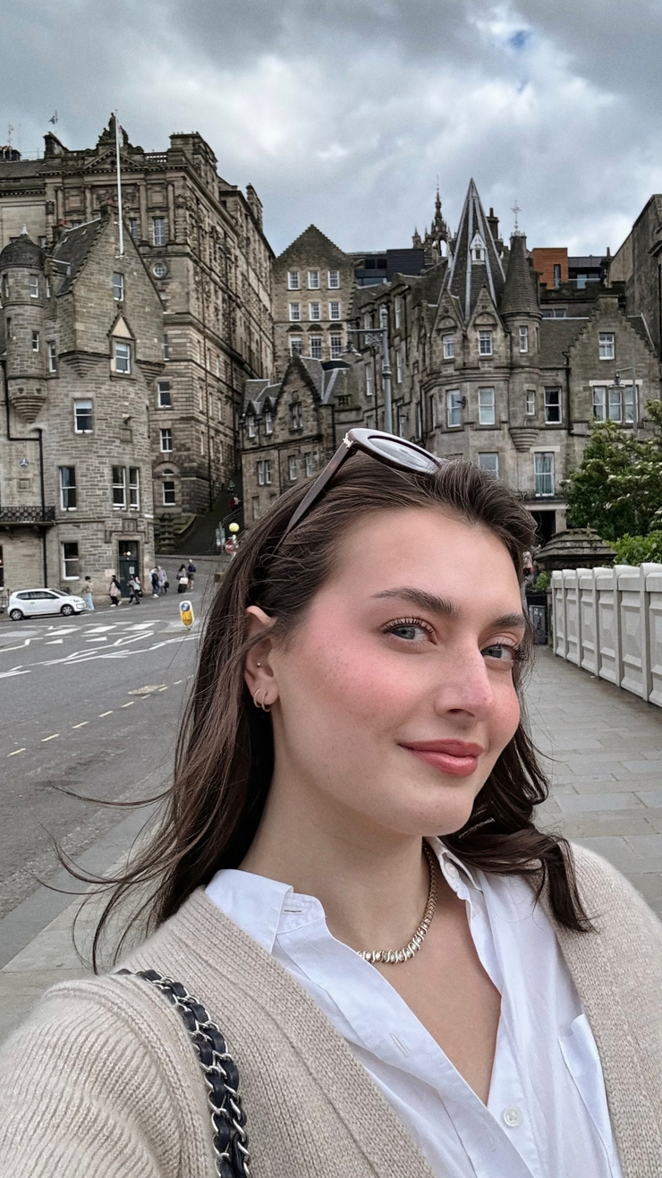 Jessica Clements Jessica Clements
