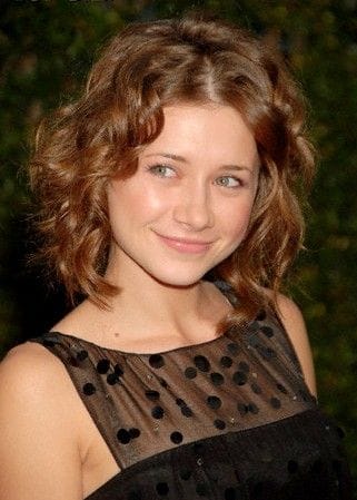 Olesya Rulin