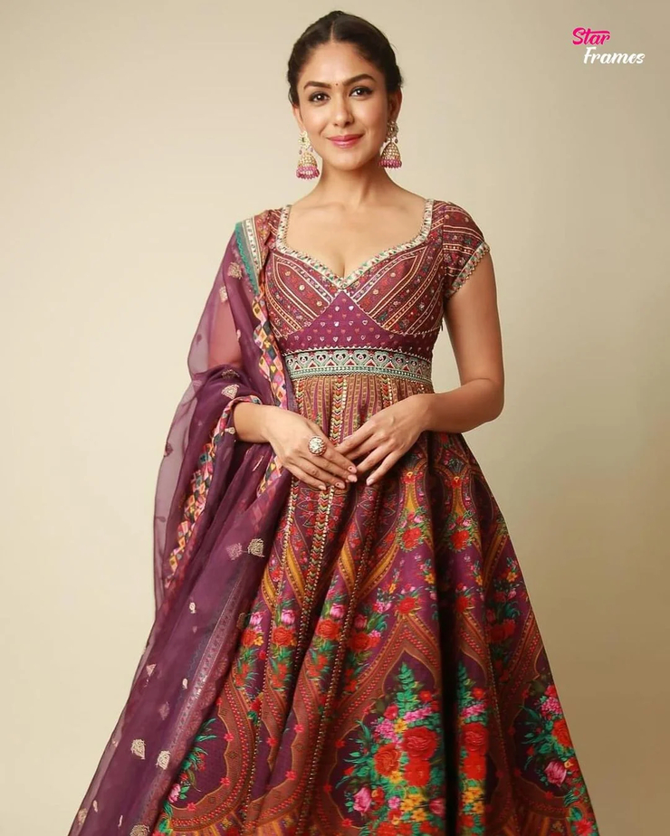 Mrunal Thakur