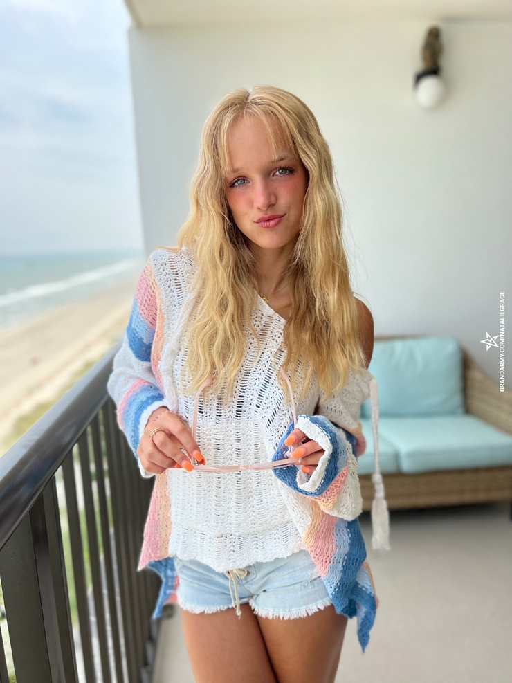 Natalie Grace picture