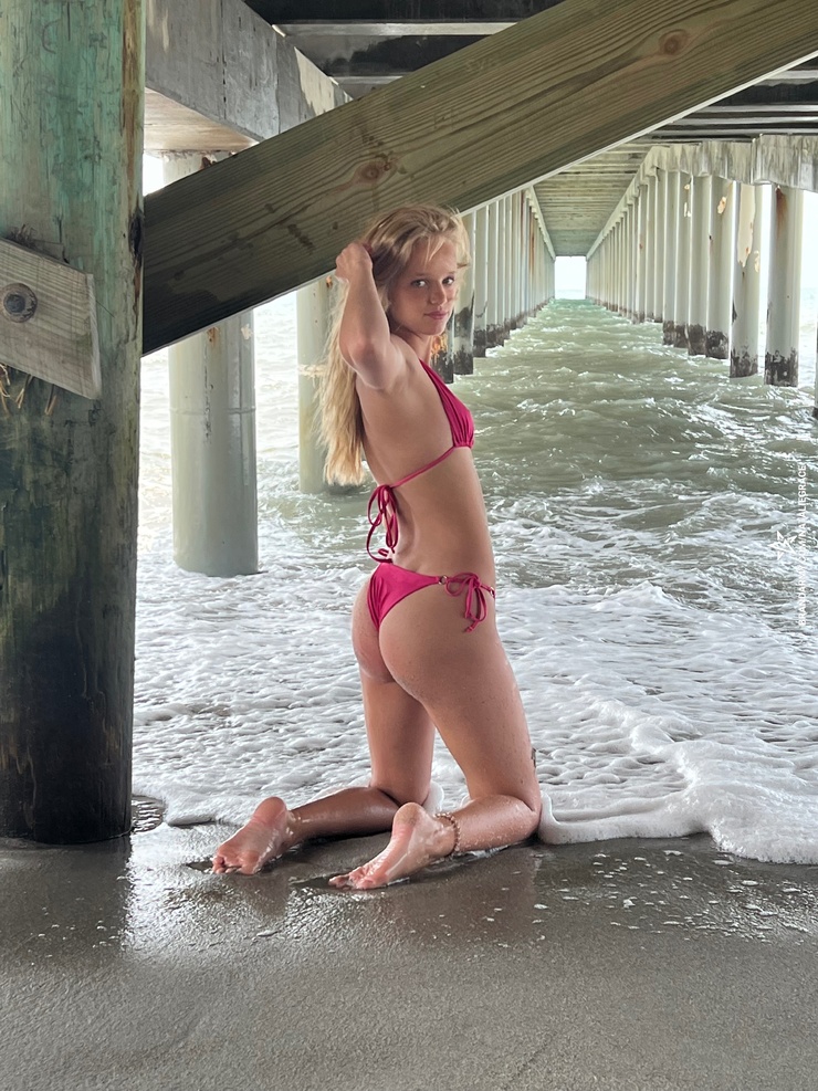 Natalie Grace