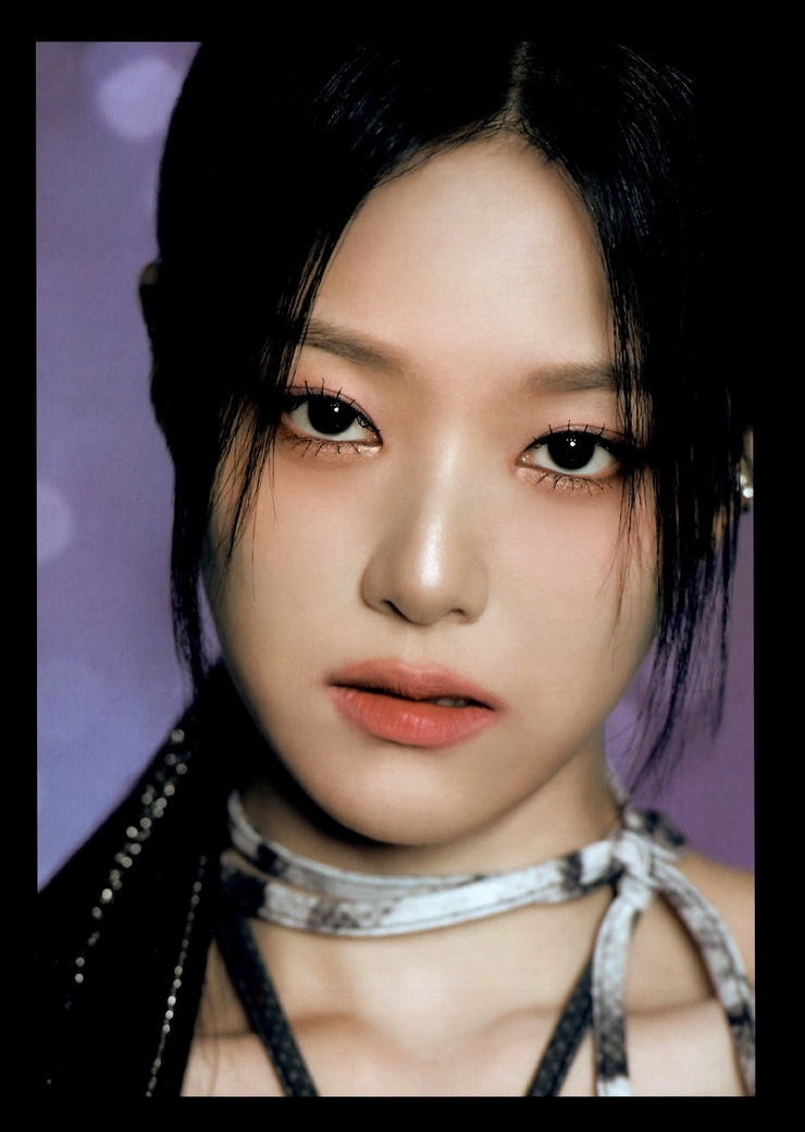 HyunJin HyunJin