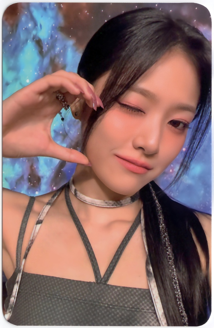 HyunJin HyunJin