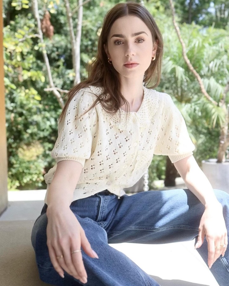 Lily Collins Lily Collins