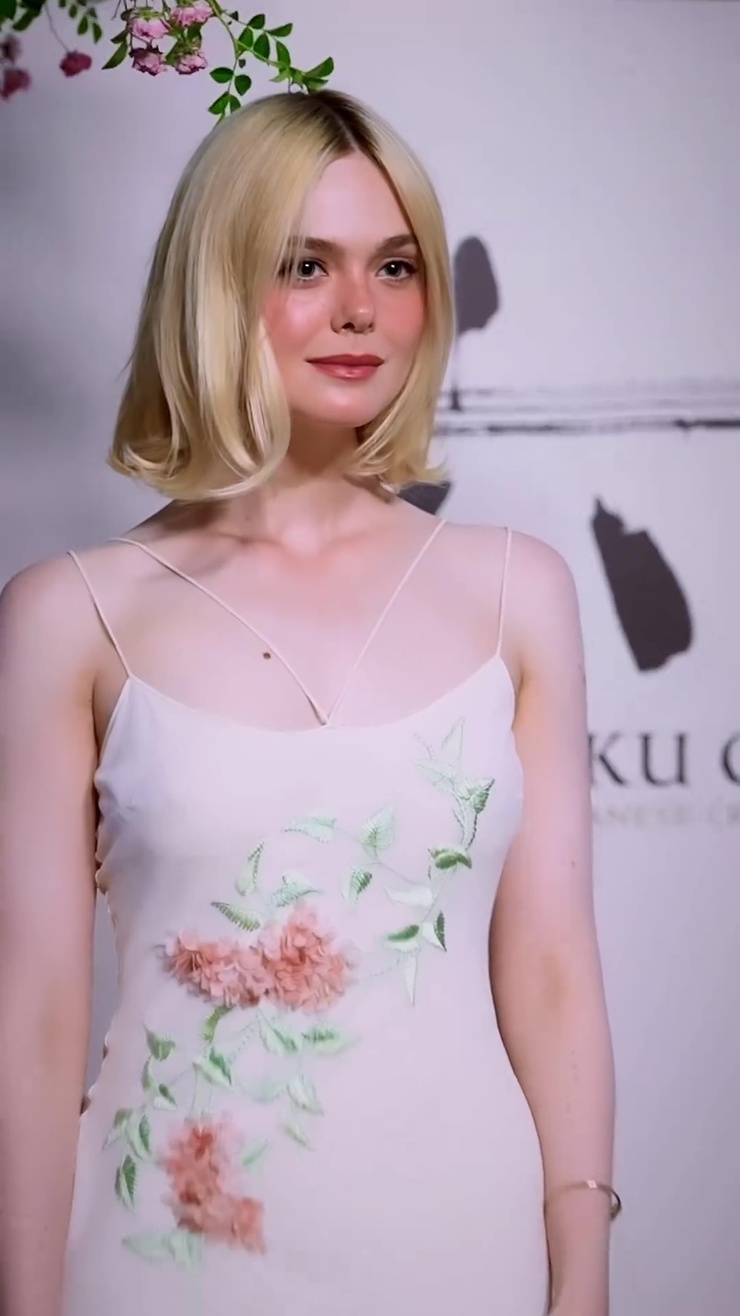 Elle Fanning Elle Fanning