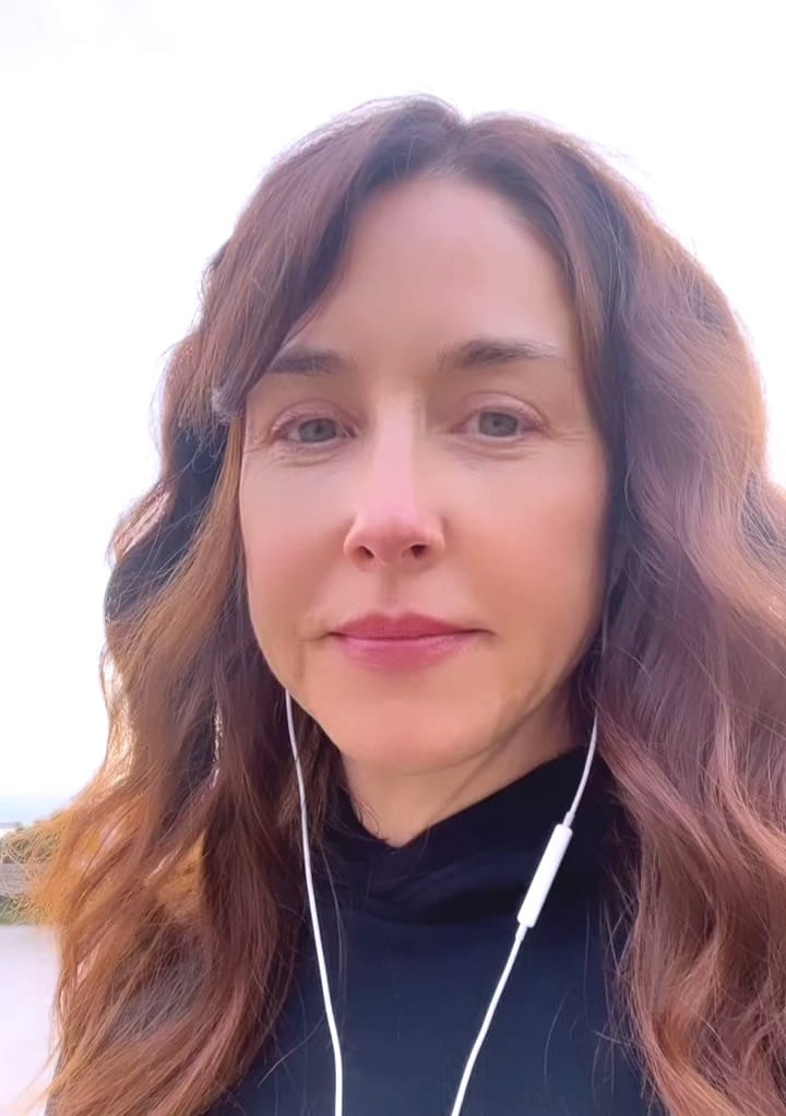 Erin Karpluk Erin Karpluk