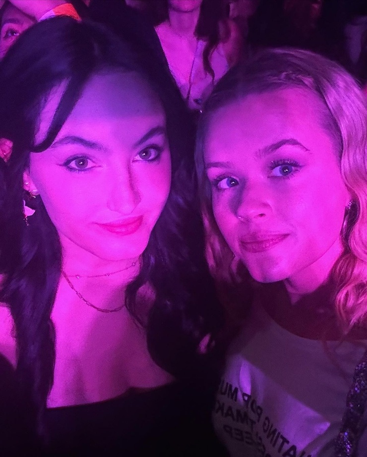 Ava Phillippe