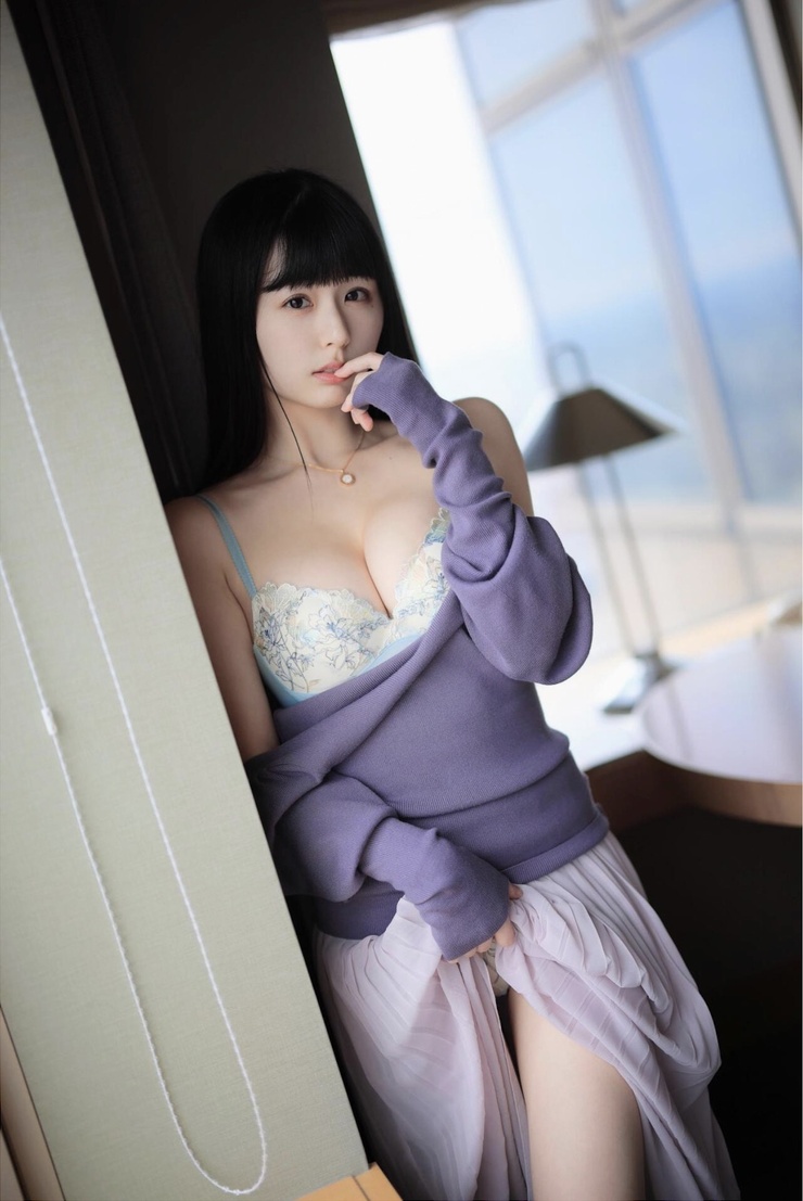 Kuriemi Photo Collection Uncool Body