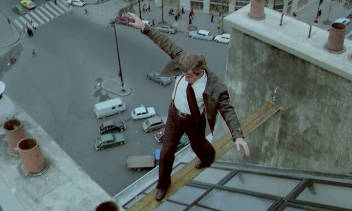Fear Over the City (1975)