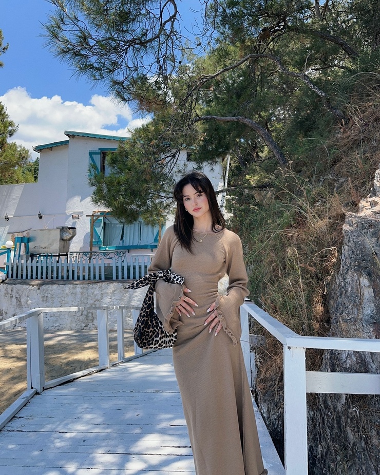 Derya Pinar Ak