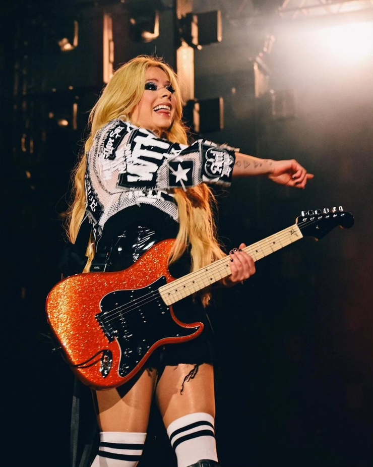 Avril Lavigne Avril Lavigne
