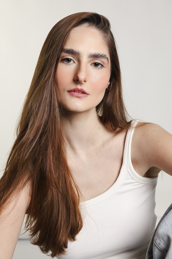 Alexandra Marros