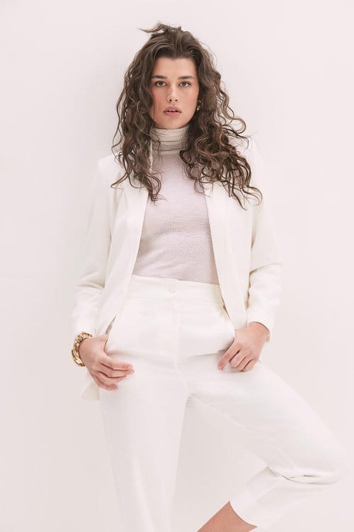 Mia Rogers