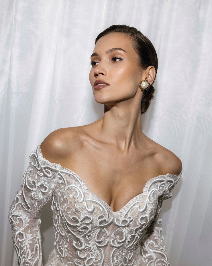 Ksenia Alexandrova Ksenia Alexandrova