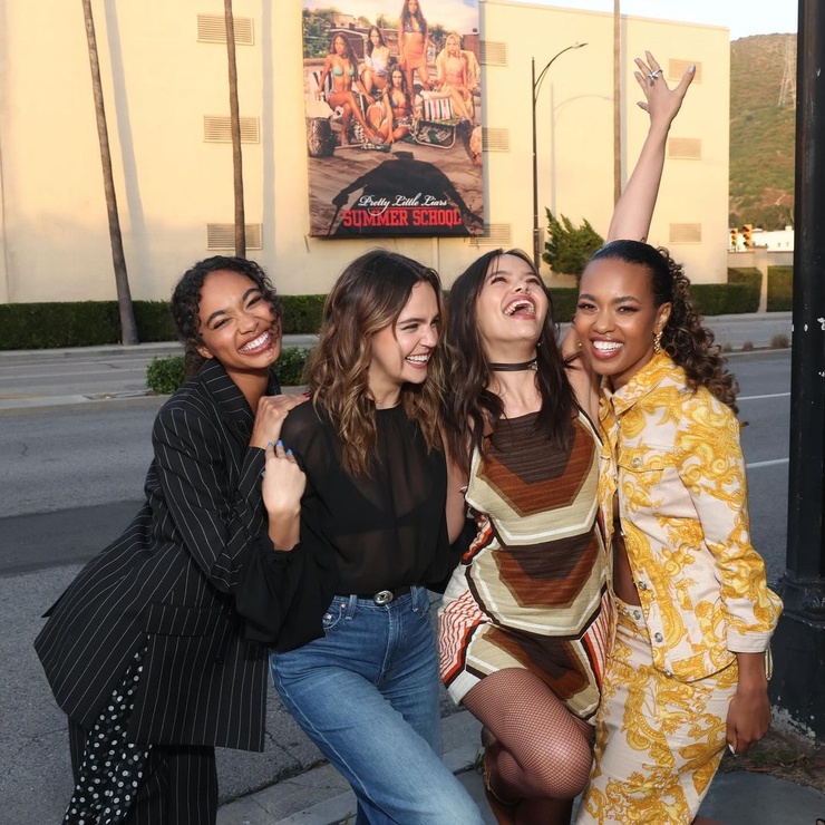 Bailee Madison