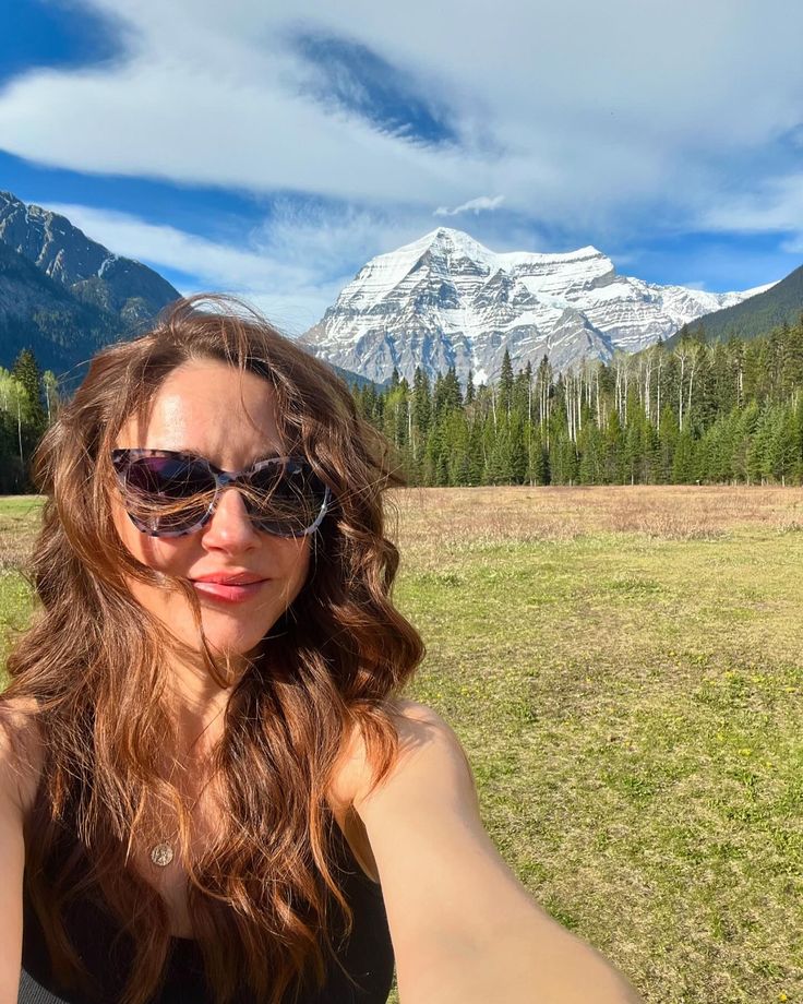Erin Karpluk
