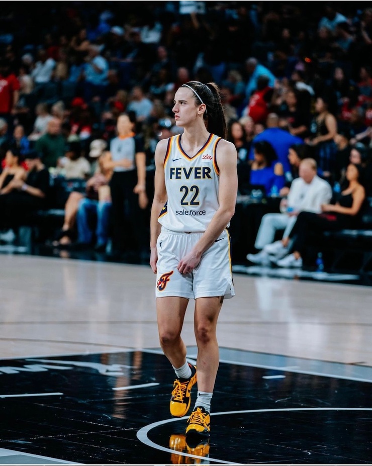 Caitlin Clark (ii)