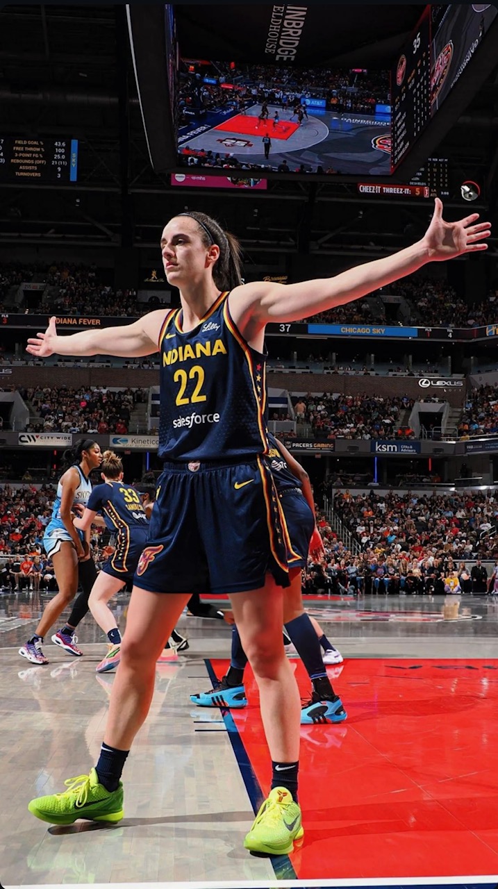 Caitlin Clark (ii)