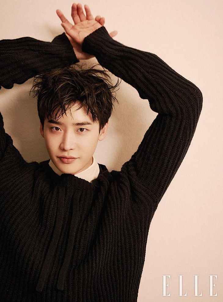Jong Suk Lee