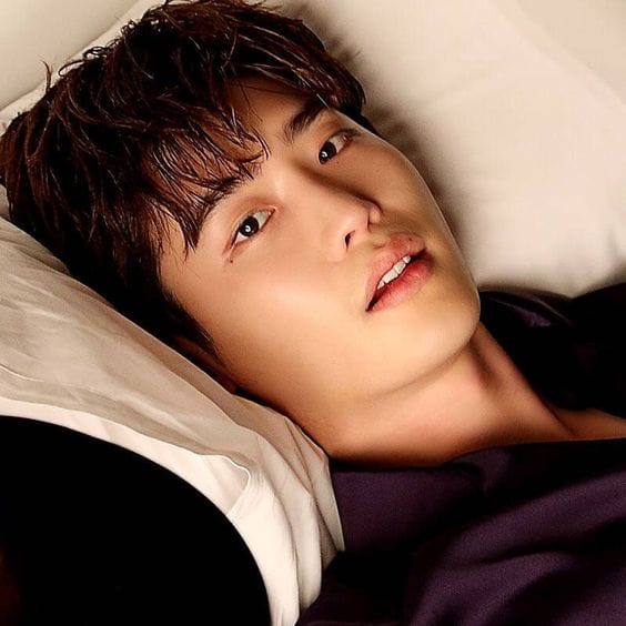 Jong Suk Lee