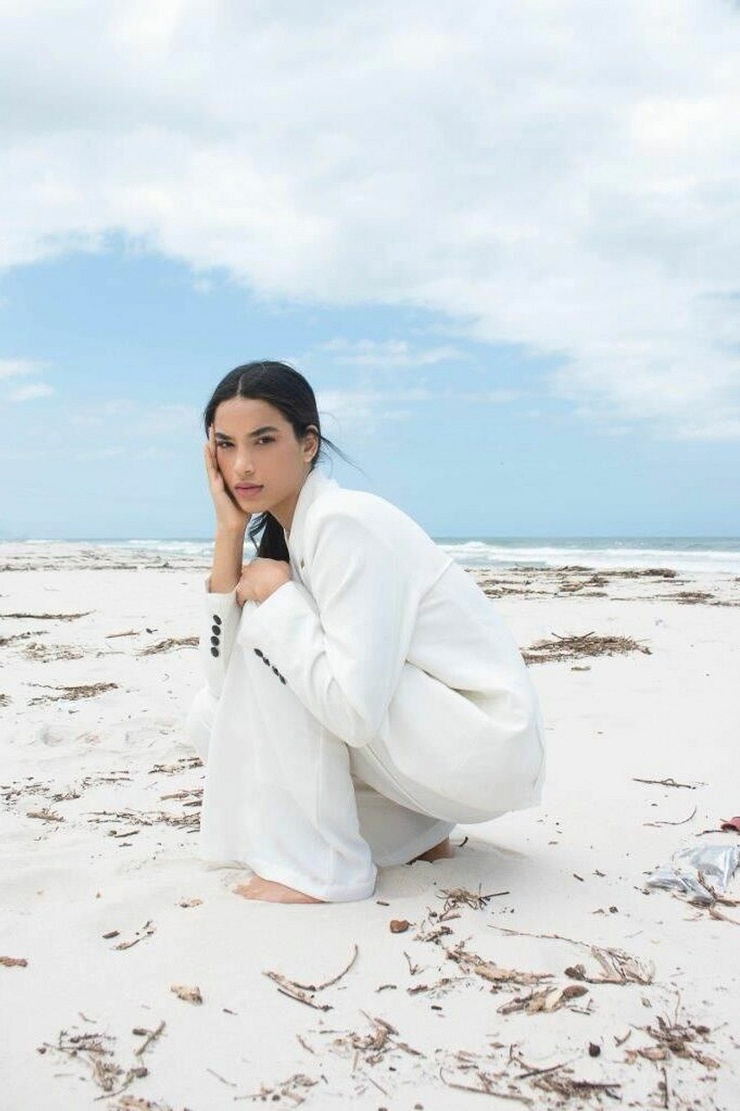Ana Luiza Costa