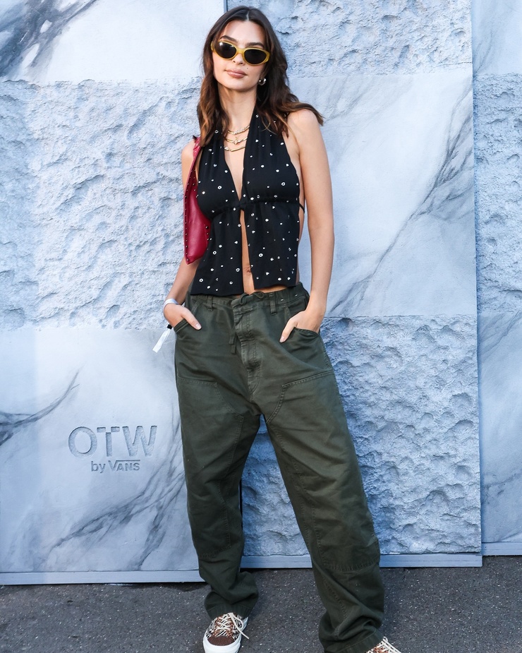 Emily Ratajkowski