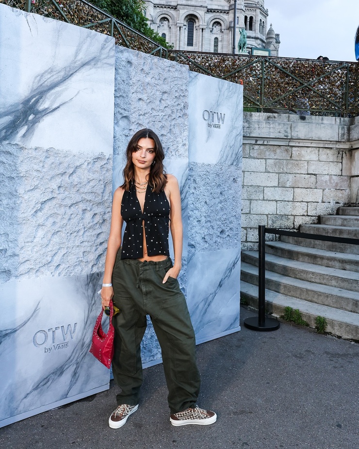 Emily Ratajkowski