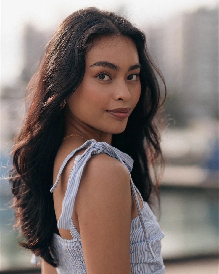 Melanie Fernandez