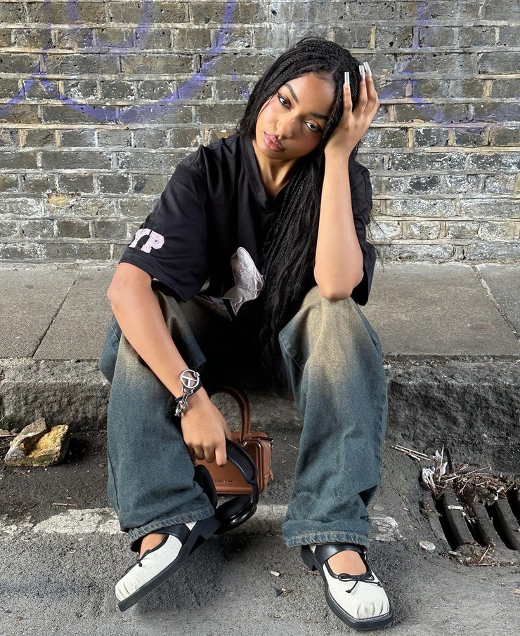 Chandra Scott