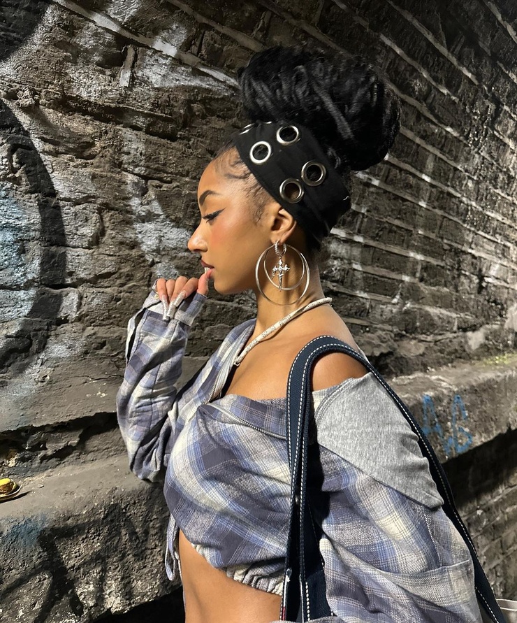Chandra Scott