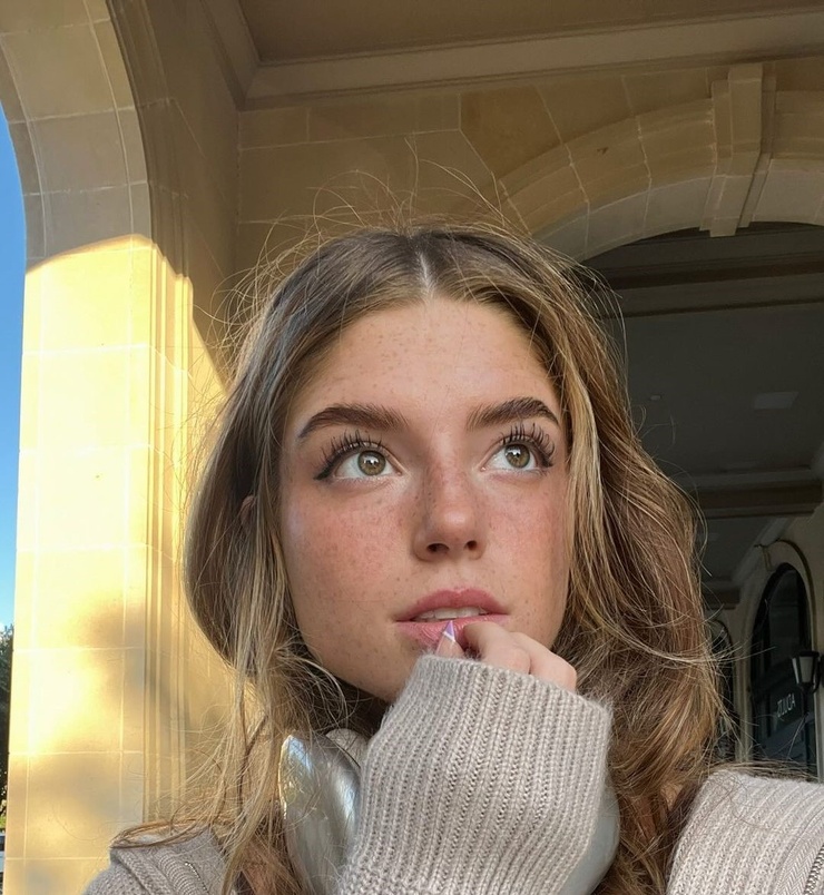 Picture of Hannah Stein